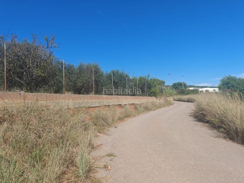 Foto a43f31cb-379c-4ca3-8a78-ffdf82d68dde. Finca rústica a Onda
