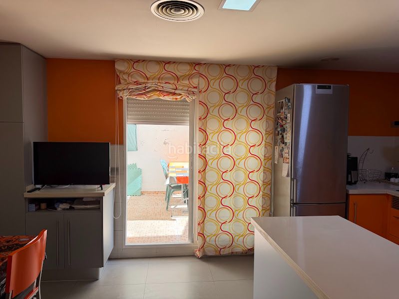 Foto 5045a4f4-1e66-4805-8471-f440c16bf849. Casa adossada amb aparcament a Onda