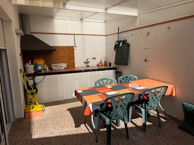 Foto c3e3dd4e-1a54-44f7-a9e2-3a9976eb8ee4. Casa adossada amb aparcament a Onda