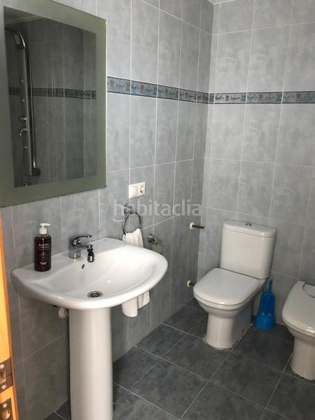 Foto 51795e79-2467-42ef-9bd6-6a5b3dbc1757. Piso vivienda muy amplia con salón comedor, cocina con galería, 3 dormitorios, garaje y trastero incluidos en el precio. en Onda