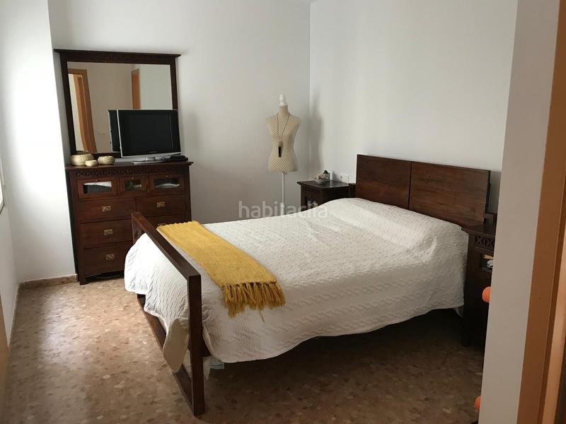 Foto eca22d1e-ac61-43fc-af5f-6fd69aad88b4. Piso vivienda muy amplia con salón comedor, cocina con galería, 3 dormitorios, garaje y trastero incluidos en el precio. en Onda
