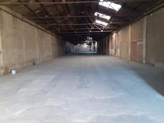 Bâtiment à usage industriel à Onda. Venta de varias naves y edificio de oficinas en onda
