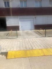 Affitto Posto auto in Calle republica dominicana 4. Garaje coche en república dominicana, palencia