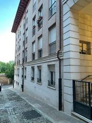 Posto moto in Calle Valdeserías 2