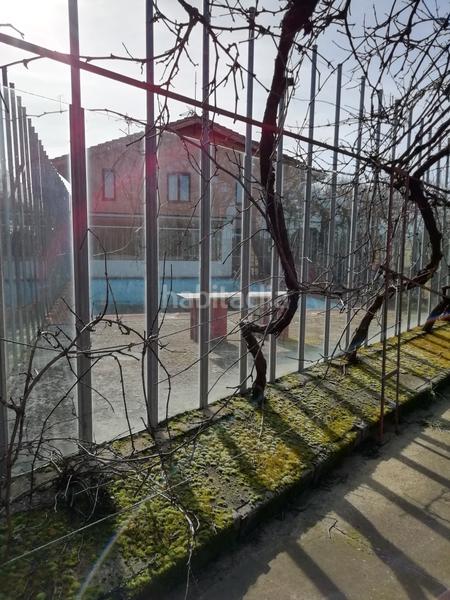 Foto 94abef94-4a84-463b-9f65-ecd67785b573. Chalet in calle santiago 2 in Allende el Río Palencia