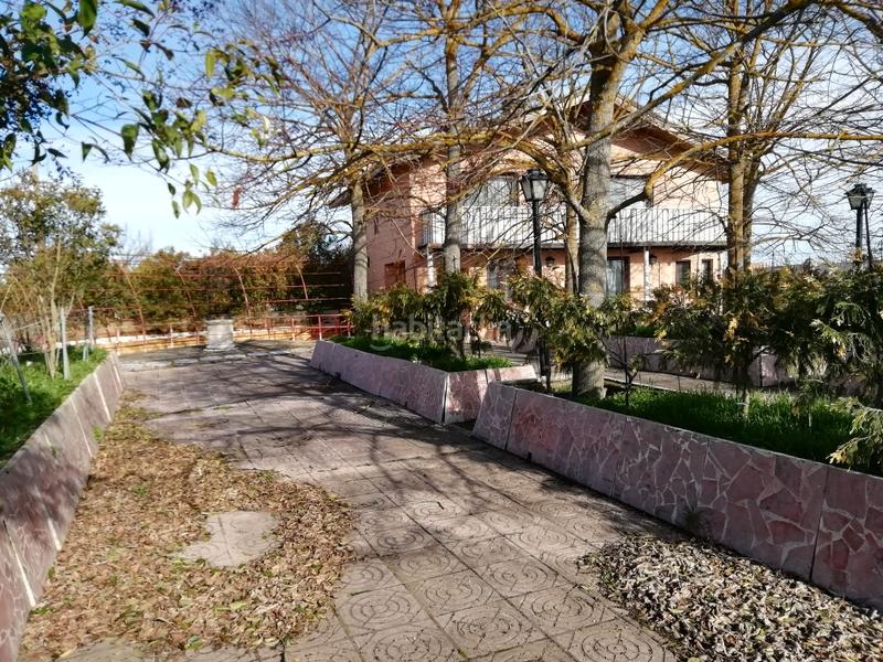 Foto 9777c6fc-ed9b-4951-8f80-2974398d5382. Chalet in calle santiago 2 in Allende el Río Palencia