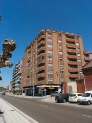 Appartement à Avenida castilla 71. Vivienda en zona centro