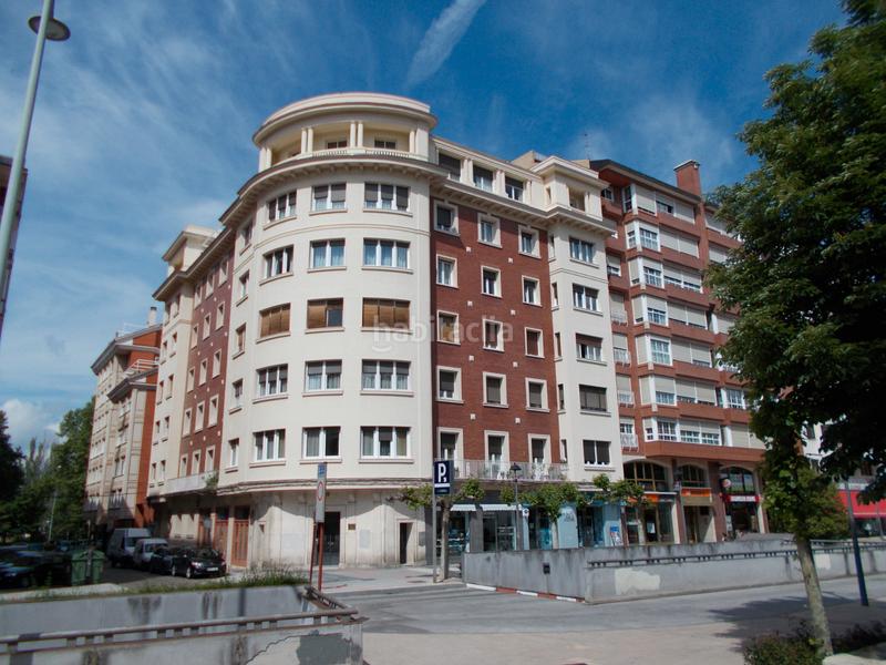 Foto 2480f750-0893-4021-acaa-1ae99f9d77c5. Appartement dans avenida república argentina 3 dans Palencia