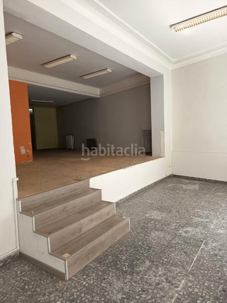 Foto b35ccb2f-b027-4caa-b009-3178dada2dc3. Alquiler local comercial en calle valentín calderón 16 local en zona Centro en Palencia