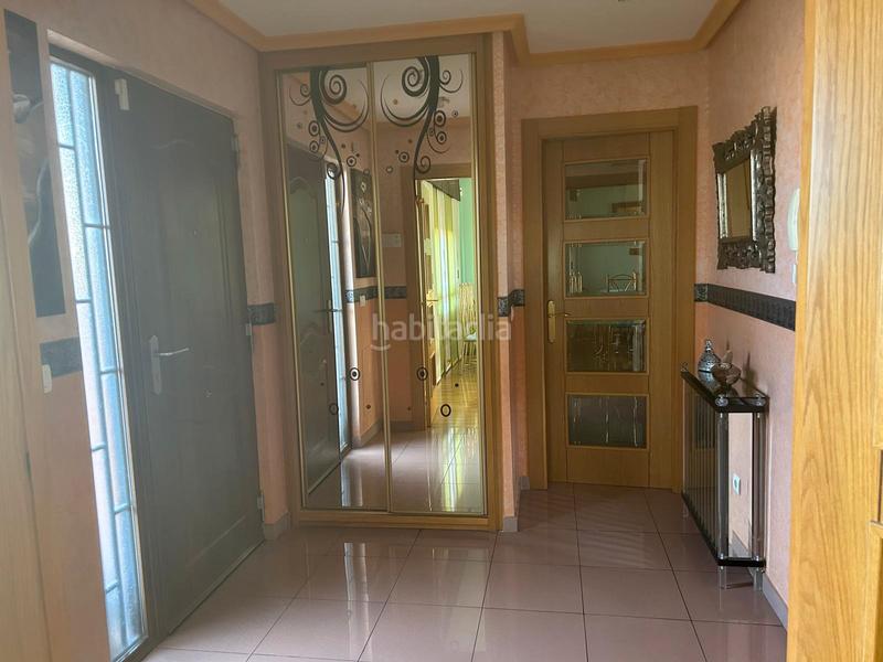 Foto 37355295-d25c-4beb-849c-4f0a42293c0c. Chalet dans calle maria teresa ruiz de la parte 6 dans Palencia