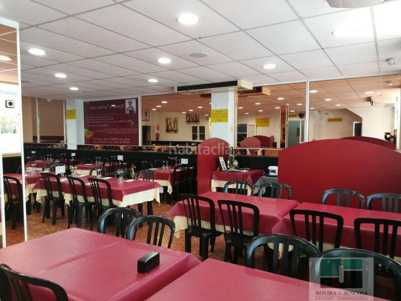 Foto bb80b0e3-4a0b-4d64-9634-d752cb2162eb. Traspàs local comercial a Mar i Sol Castelldefels