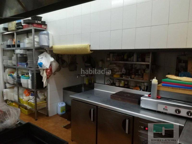 Foto 991121e4-6f44-41da-b3e4-cf81f9198bbe. Traspaso local comercial local en Mar i Sol Castelldefels