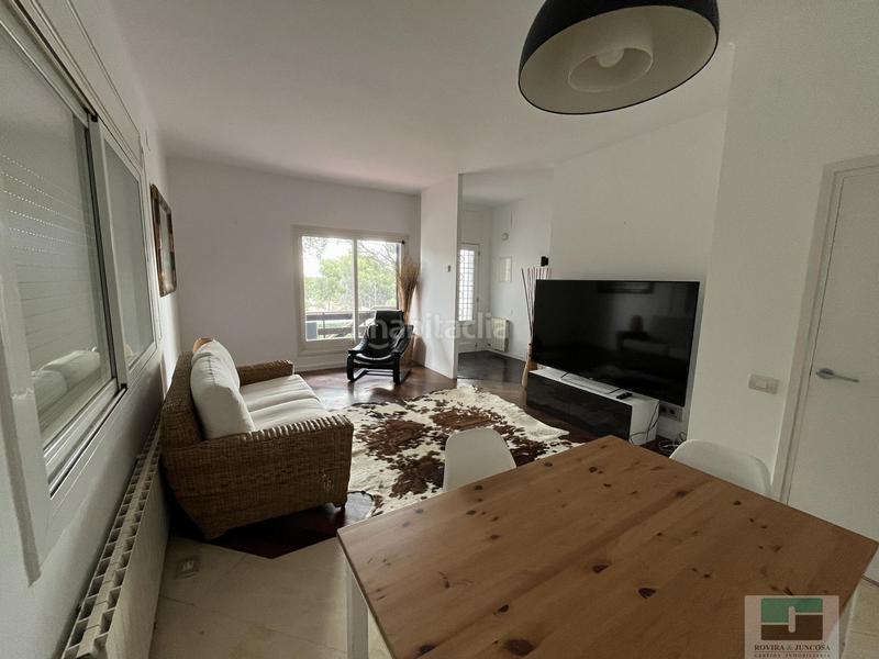 Foto a887b542-a749-483c-b32e-e4c86b634552. Location chalet avec chauffage dans Montmar Castelldefels