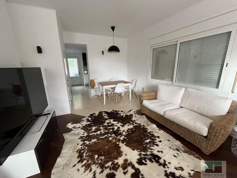 Foto 9f0087ef-1504-4a21-8ec7-60a917f8344a. Miete chalet mit heizung in Montmar Castelldefels