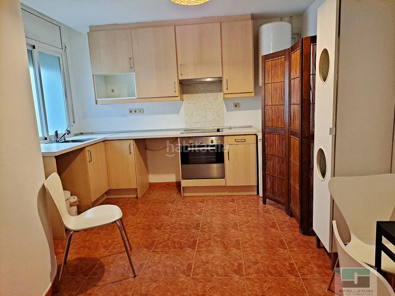 Foto 5949eae0-9a94-4bfa-bfdc-6a5701d15c43. Attique dans Centre-Estació Gavà