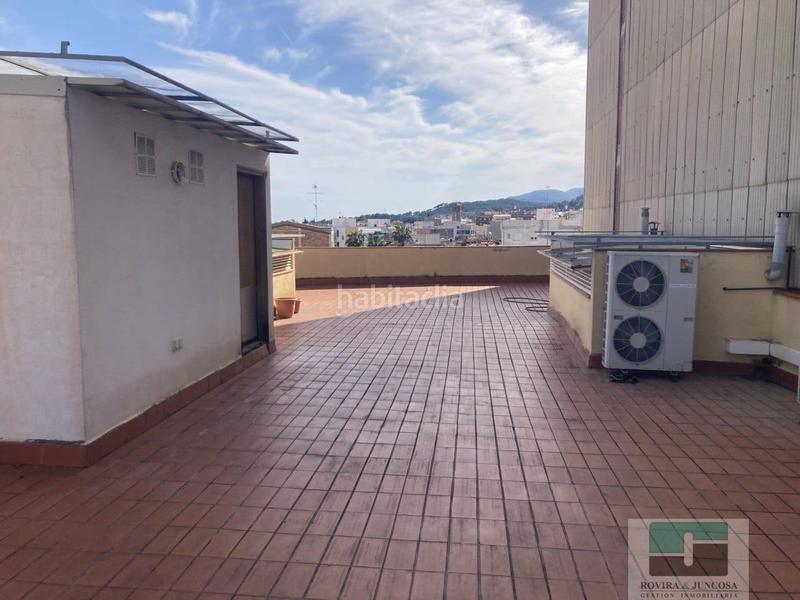 Foto 9a9a8cb1-5e6d-4058-8e2e-f41094d75aa6. Attique dans Centre-Estació Gavà