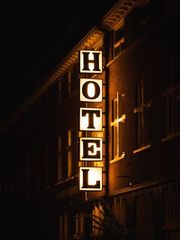 Building in Placa de los luceros 24. Se venden hoteles en toda españa solo compradores reales!!!!