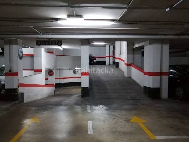 Foto 579eee55-0108-4fbd-b76f-6dc195166655. Edificio parquing valle del jerte en Ventas Madrid