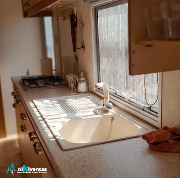 Foto ed06afec-11f3-43ef-afd9-1c3e987f8e31. Finca rústica ref a180 finca con movil home en zalea en Pizarra