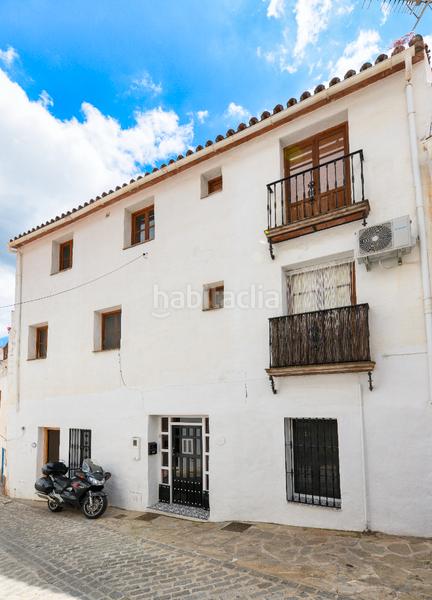 Foto b921bc1a-fe98-44ce-a4c8-68cc6216cedd. Casa adossada amb calefacció a Monda