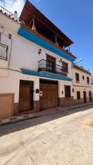 House in Centro. Casa en venta en excelentes condiciones- zona huerta hoyo