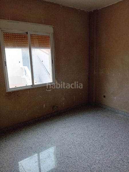 Foto 496637b8-507a-463a-b37b-e8602cf2ab6c. House with parking in Canena