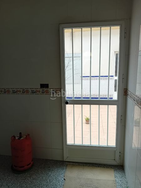 Foto 8fb33368-3166-46dc-8b3a-a61c12c3e722. House with parking in Canena