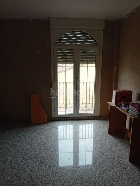 Foto f0af9e84-2962-47a3-9285-11097a09801d. House with parking in Canena
