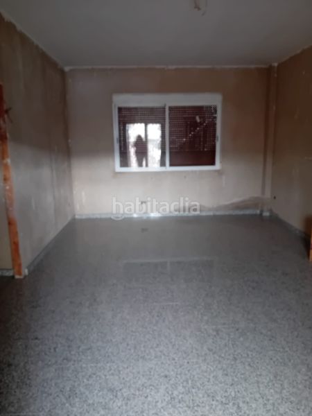Foto fba62aaa-c704-4e48-8844-f974a5966b72. House with parking in Canena