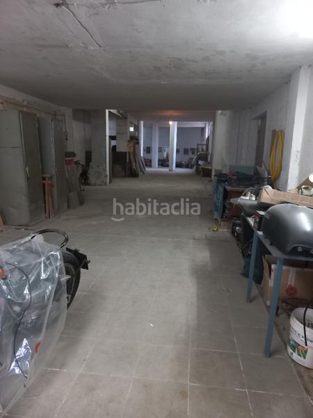 Foto 961a17d6-e571-467f-9a16-3bb2c2773352. Parking voiture dans Úbeda