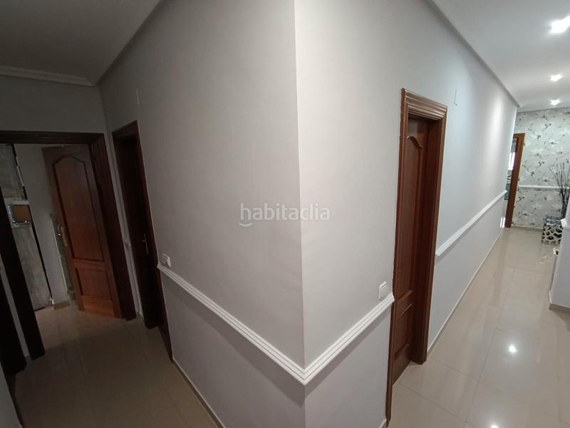Foto b6f85872-16ee-43f4-bafb-8f580b93abb9. Flat with heating in Úbeda