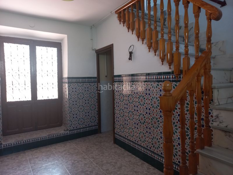 Foto a7babac7-09ff-438c-b638-9992d426eceb. Casa amb xemeneia a Úbeda