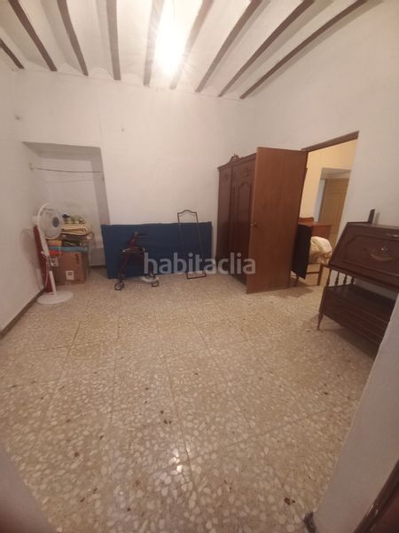 Foto 5cd23392-c388-4c92-b61e-f4f7c4696082. Casa a Úbeda