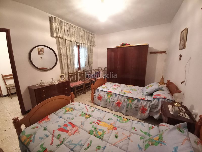Foto 526ac0ca-61bc-4fe6-98ec-2b39786d02d9. Casa a Rus