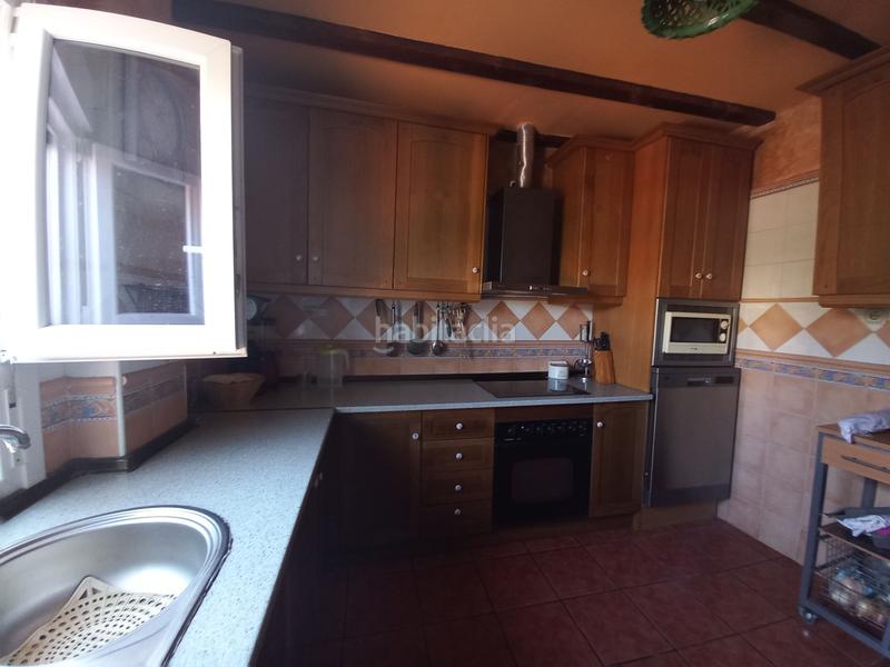 Foto 180b0c4d-63b2-4d33-bd5e-735bd846f1bb. Chalet  en huertañalda en Úbeda