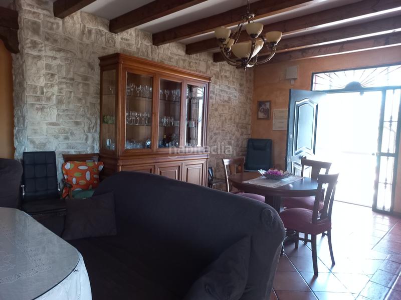 Foto f48fe555-a24f-4246-8d6a-89777404c4a4. Chalet  en huertañalda en Úbeda