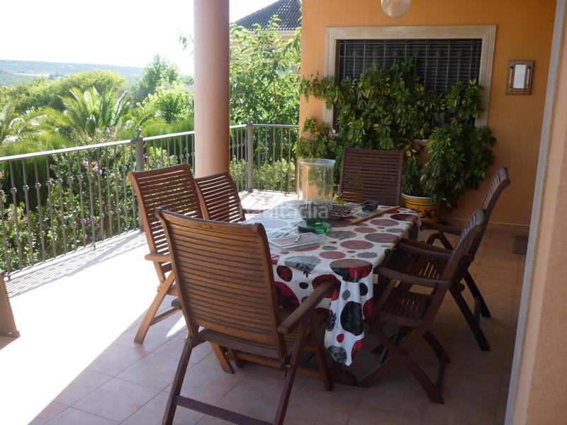 Foto 0d42239c-9150-404f-ba5d-1c5261894e20. Chalet en Úbeda