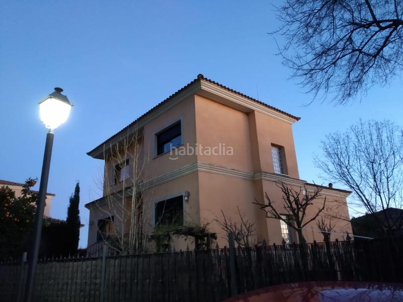 Foto 1ec4dd81-e931-45c1-a7ec-d93cebad0554. Chalet en Úbeda