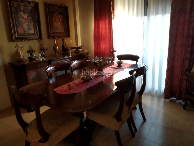 Foto e69e8806-df5a-49fd-b0a7-b176f2323bf0. Chalet en Úbeda