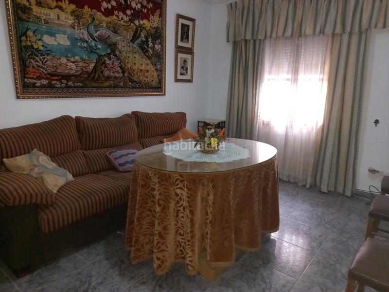 Foto f8148b24-0c2c-4d54-84ed-237591e3cd56. Casa . casa centrica en Rus