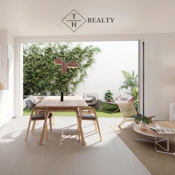 Foto f2a1322e-814b-4d10-bfea-08a27ba70a69. Casa a schiera con parcheggio in Nucli Antic Escala (L´)