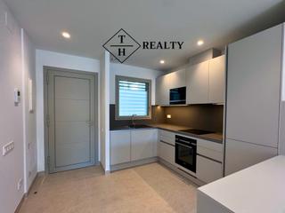 Apartament a Carrer president maci 116. Vivienda nueva en 2 planta con ascensor y balcn  palams. Obra nova