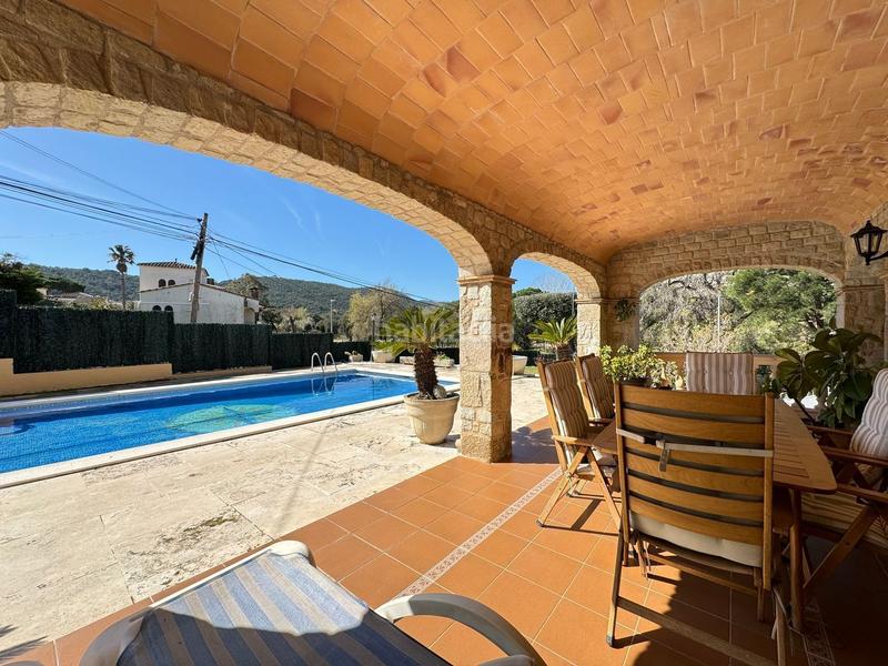 Foto 90e35c2a-5a14-4188-9425-8cf8bfc30db2. Chalet en calle sabadell 0 en Cabanyes-Mas Ambrós-Mas Pallí Calonge