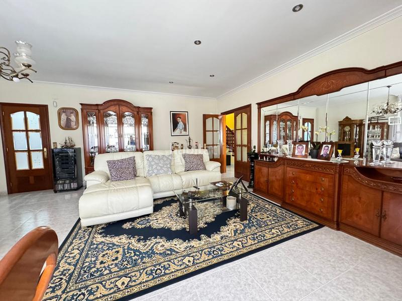 Foto cce97e49-d9d6-41a5-a897-dba810c53a9d. Chalet en calle sabadell 0 en Cabanyes-Mas Ambrós-Mas Pallí Calonge