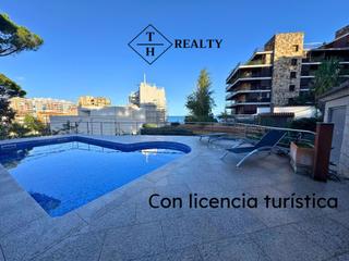 Xalet a Avenida pau casals 4. Villa de lujo en torre valentina a solo 100 m del mar