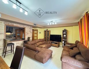 Duplex in Santa Maria de Llorell. Dplex con terraza en lloret de mar  a 5 min de la playa