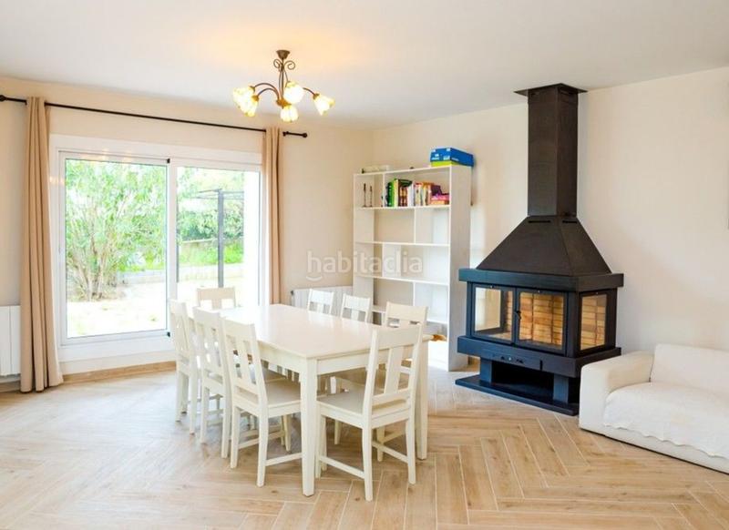 Foto 657fd1d8-c1ab-4ed9-aab8-910bf62baecb. Chalet in calle pompeu fabra 28 in Fenals Platja d´Aro