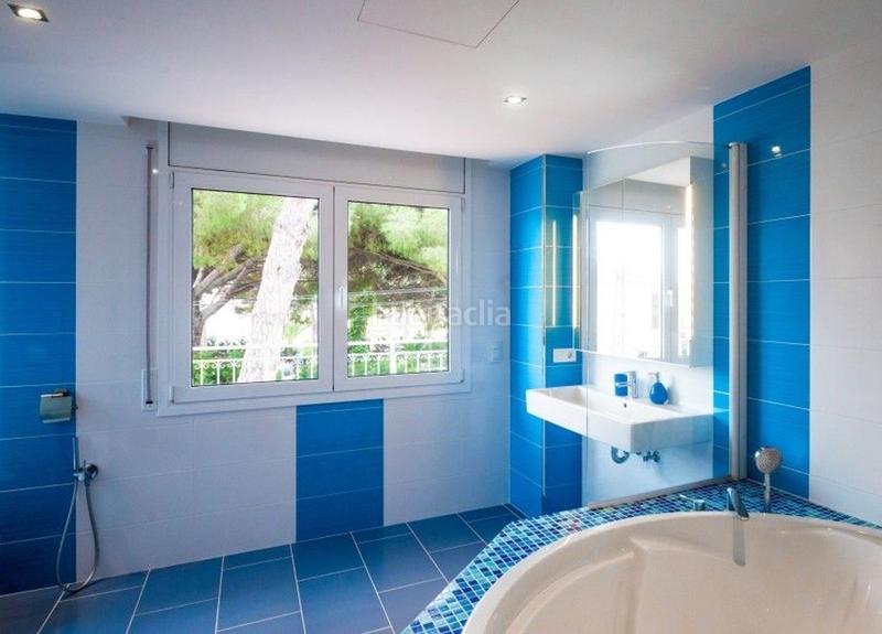 Foto e2d2da1d-b346-4740-b60a-b19597dc5c67. Chalet in calle pompeu fabra 28 in Fenals Platja d´Aro