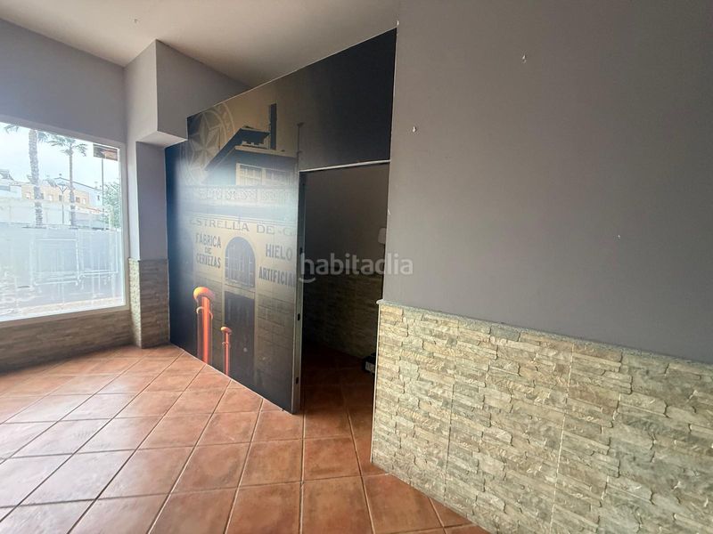 Foto 3091c951-3d85-448e-b9db-161b639a80c2. Local comercial a Don Benito