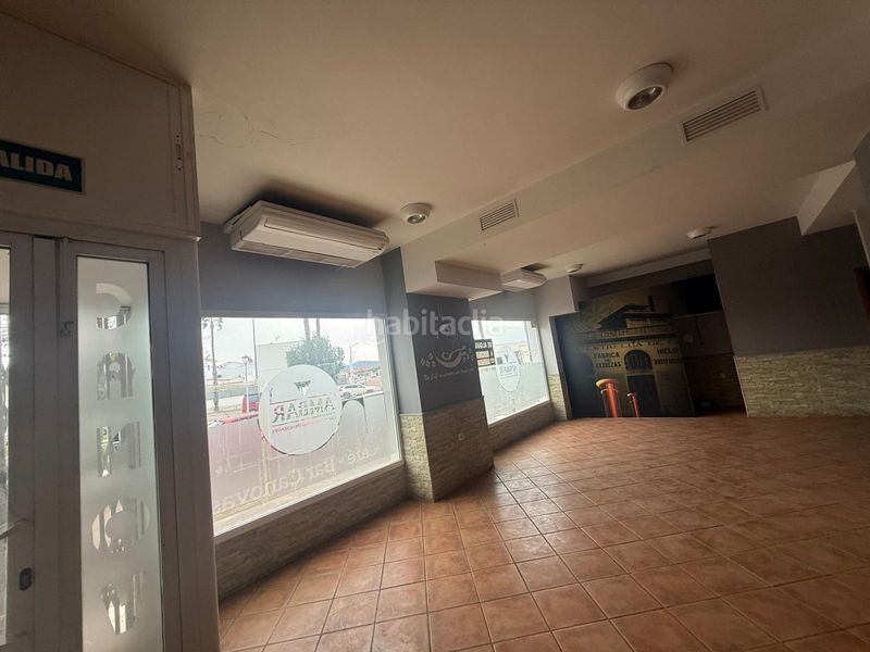 Foto 3c244833-a20f-44f8-a53d-97e6282b0432. Local comercial a Don Benito